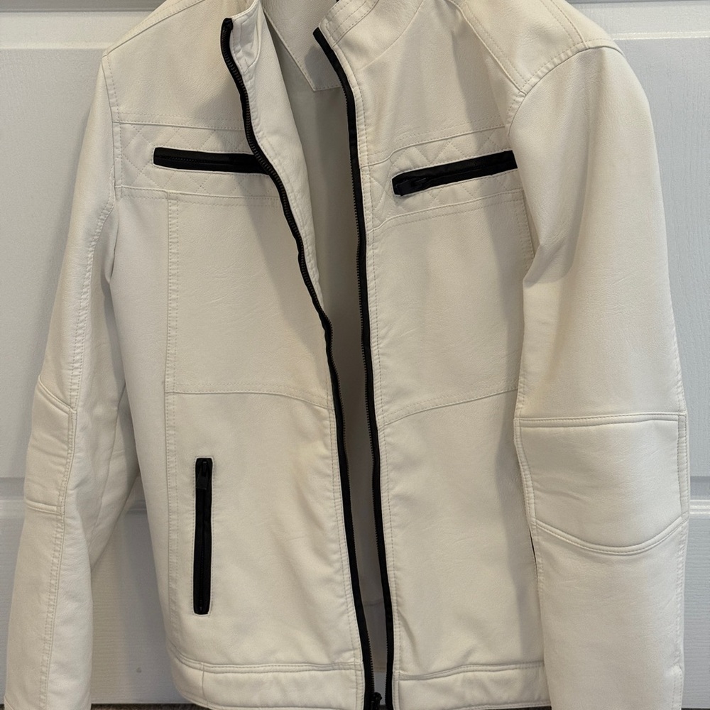 Men's Leather-Like White Jacket with Black Accents X-Ray Jeans